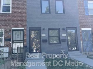 1447 Holbrook St NE, Washington, DC 20002