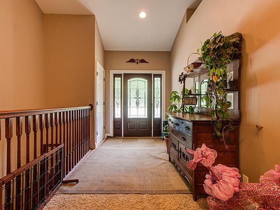 4th image of 1104 High Meadows Dr