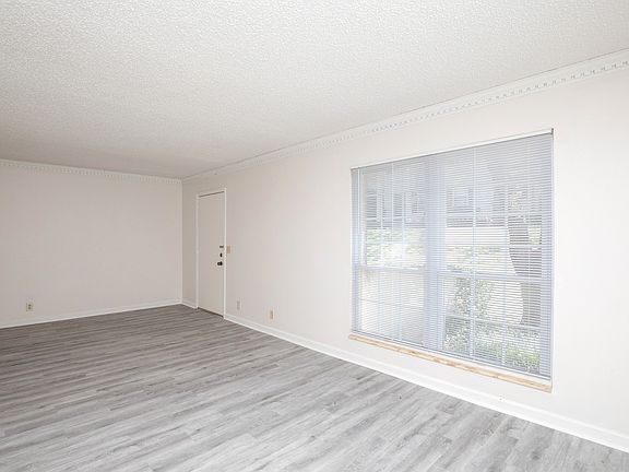 4th image of 3880 Priest Lake Dr APT 75