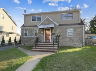 45 Frances St, Clifton, NJ 07014