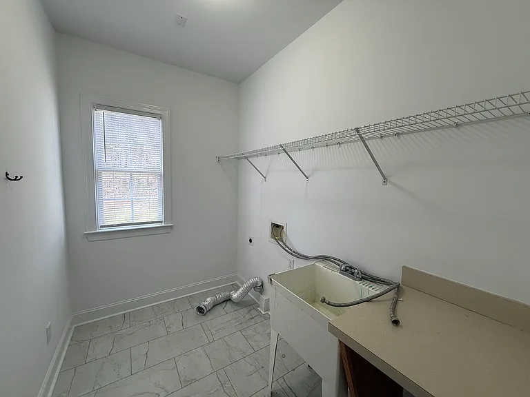 3993 N Lakeshore Rd — Photo 18