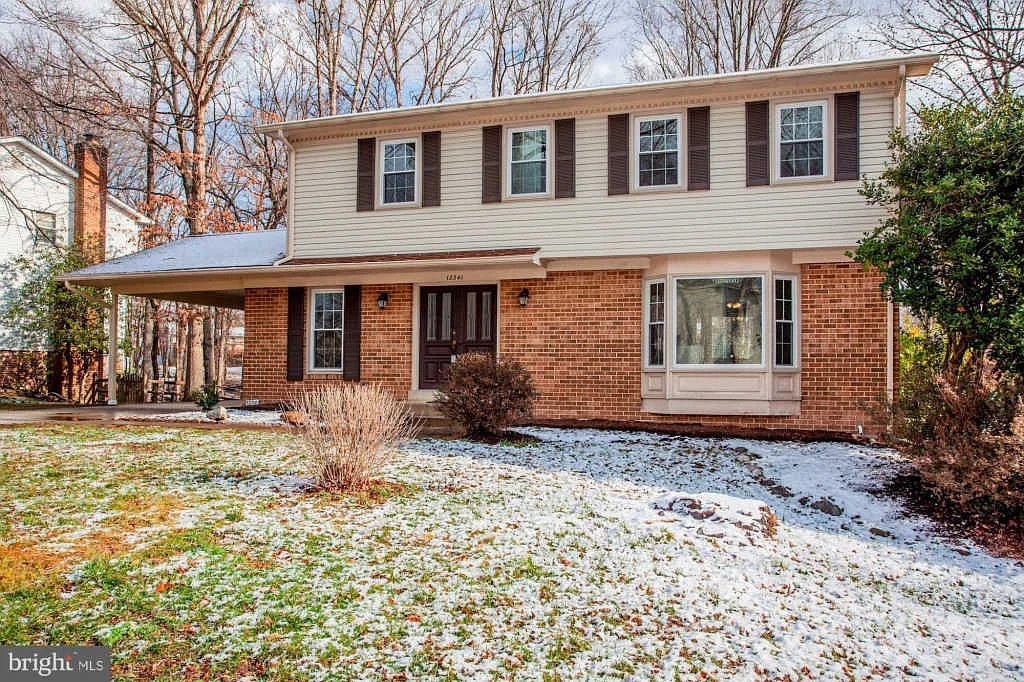 12341 Oakwood Dr photo 1