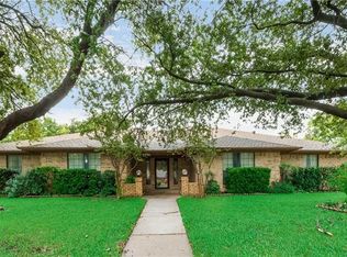5625 Ledgestone Dr, Fort Worth, TX 76132