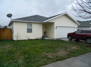 5570 Kellal Ln, Klamath Falls, OR 97603