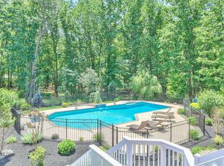 20 Partners Ln, Freehold, NJ 07728