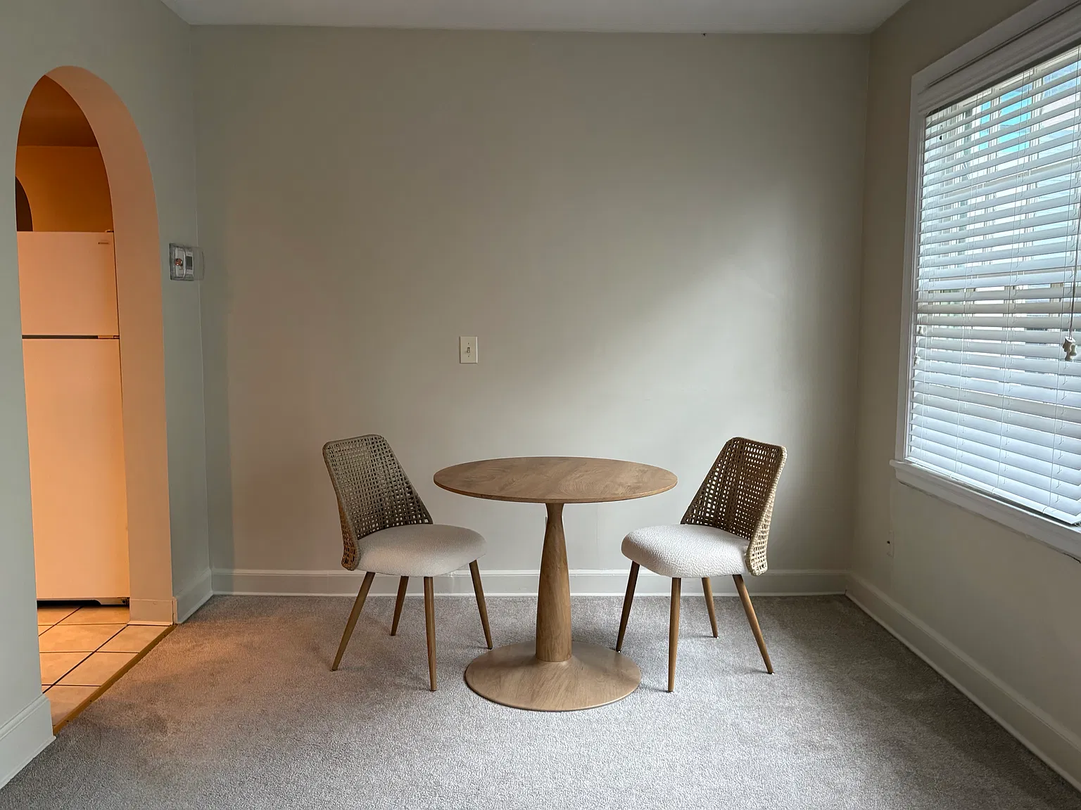 2 bed, $1,600 — Photo 4