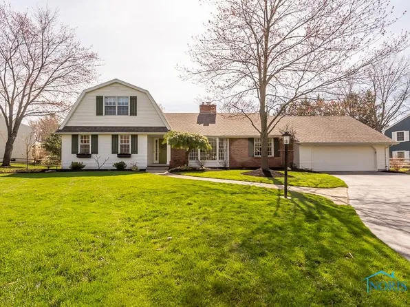 10919 Lakeview Dr, Whitehouse, OH 43571