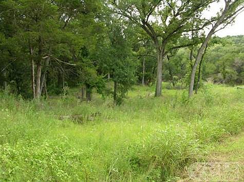 5th image of 425 Elm Springs Ct