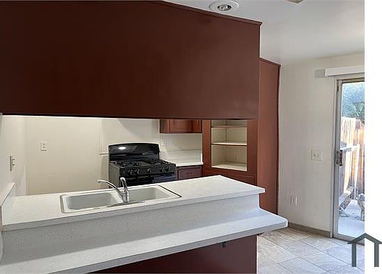 5th image of 1521 N Sepulveda Ave #F
