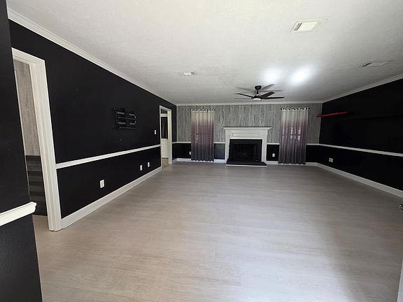 5th image of 110 Maggie Ct