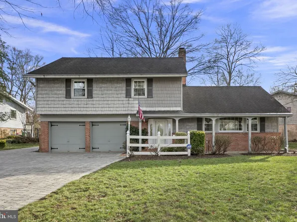 3123 Little Creek Ln, Alexandria, VA 22309