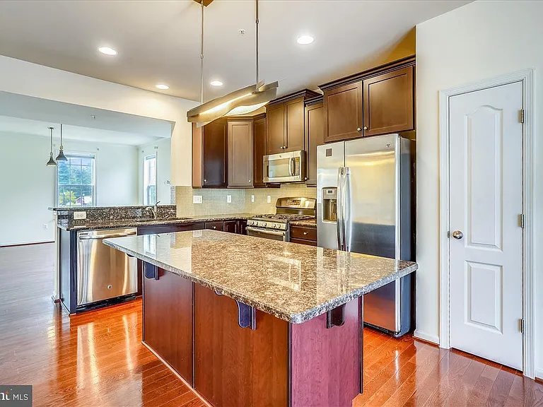 2750 Egret Way — Photo 1