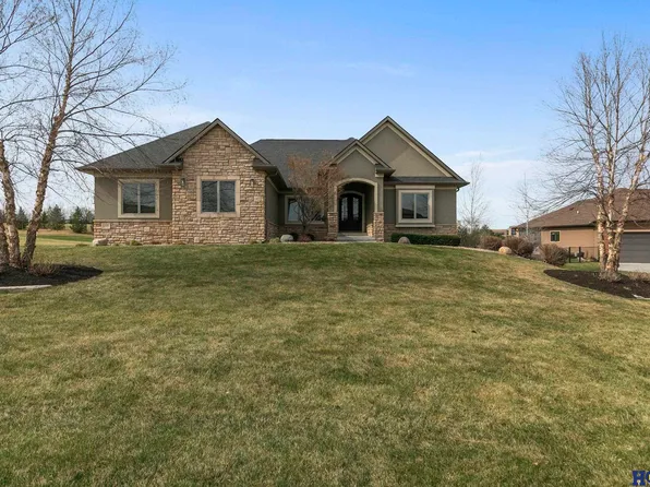 3531 Firethorn Ter, Lincoln, NE 68520