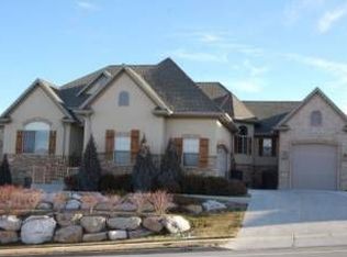 663 E Eagleridge Dr, North Salt Lake, UT 84054