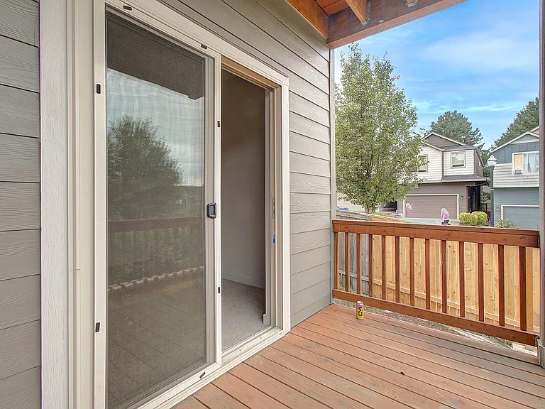 13000 NE 24th Cir — Photo 27