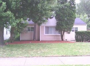 2007 N Green Rd, Cleveland, OH 44121