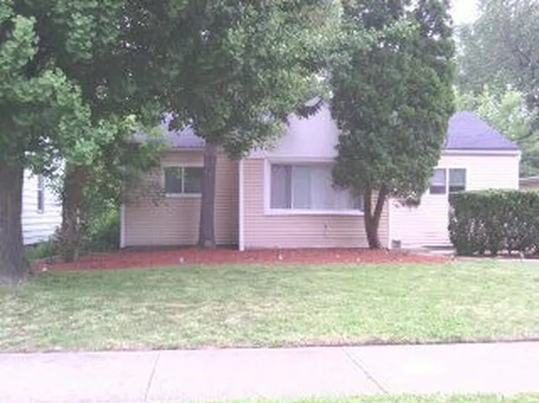 2007 N Green Rd, Cleveland, OH 44121
