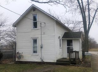 657 W Lincoln St, Nappanee, IN 46550