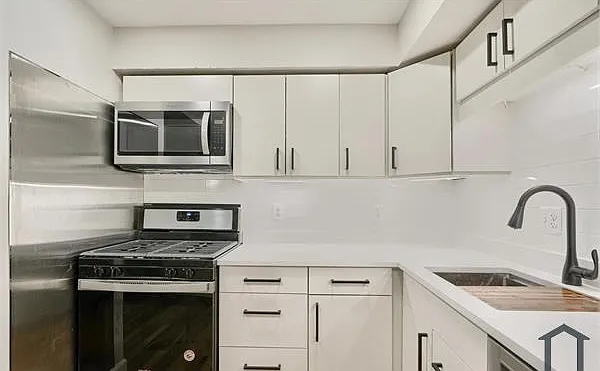 11 Suntop Ct #102 — Photo 7