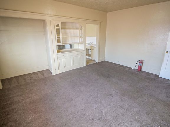 4th image of 488 D St APT 6
