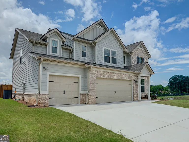 2000 Carolyn Dixon Way — Photo 60