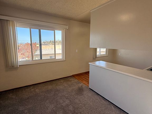 5th image of 1241 Solano Ave APT 38