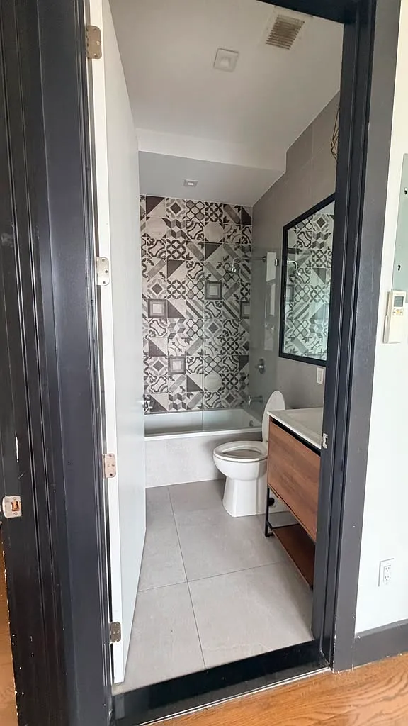 2 bed, 6063 sqft, $1,800 — Photo 4
