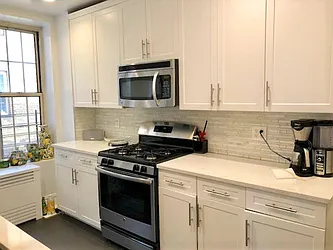 Rented by Rachel Realty