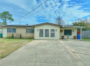 1913 David Dr, Metairie, LA 70003