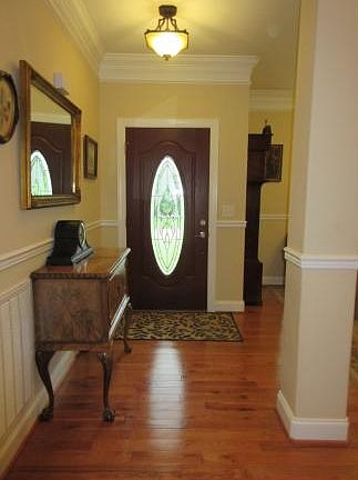 4th image of 407 Glen Oaks Dr