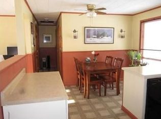 12 Goshen Rd, Williamsburg, MA 01096