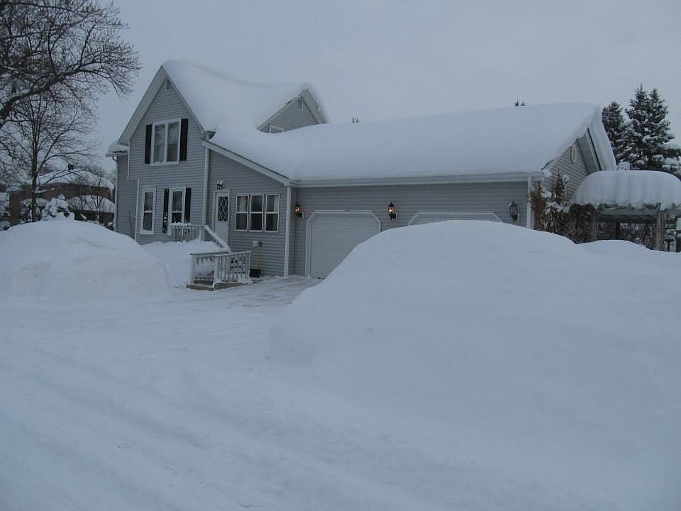1st image of 801 6th Ave W