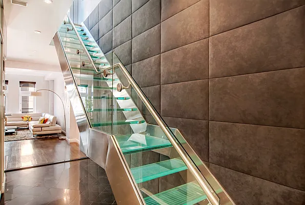 Rented by Compass | media 13