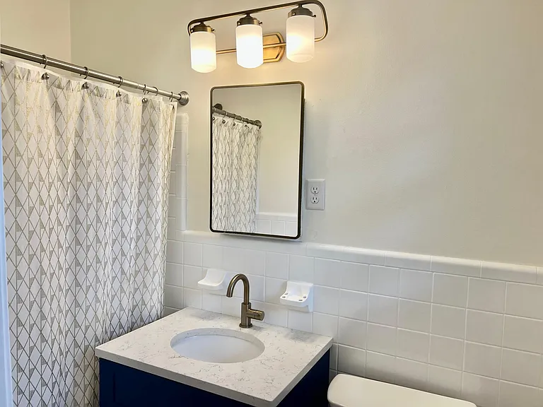 116 Highland Ave — Photo 14