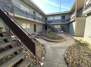 1849 Richmond Ave, Houston, TX 77098