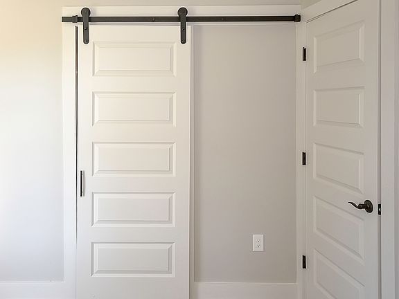 3rd image of 36 Bayshore Pines Court