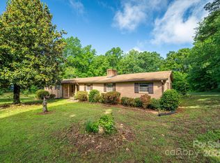 2871 Loviee Rd, Lincolnton, NC 28092