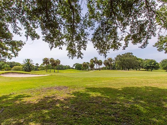 3rd image of 900 Cove Cay Dr Unit 4C