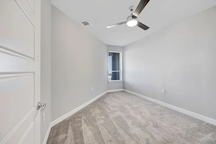 14115 N Highway 183 — Photo 10
