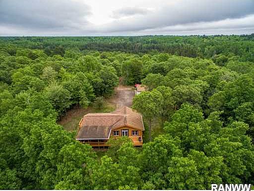 3rd image of 2145 Beaver Trail