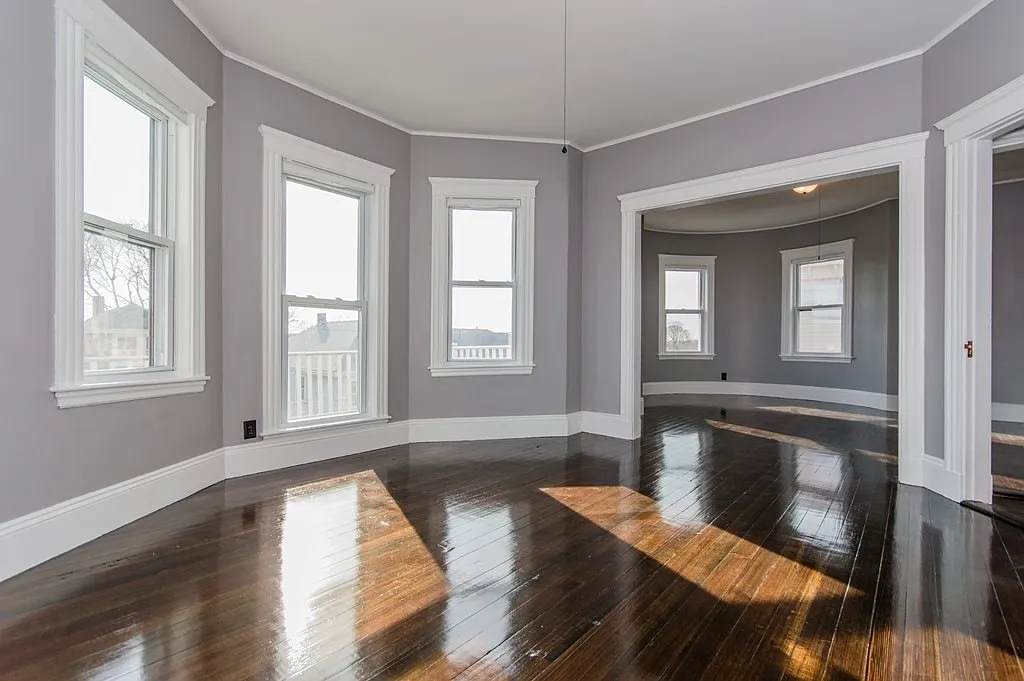 3 bed, 1549 sqft, $3,100 — Photo 3