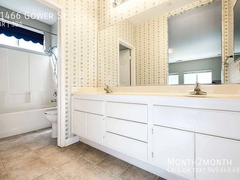 11466 Gower St — Photo 18