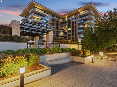 1830 NW Riverscape St APT 803, Portland, OR, 97209