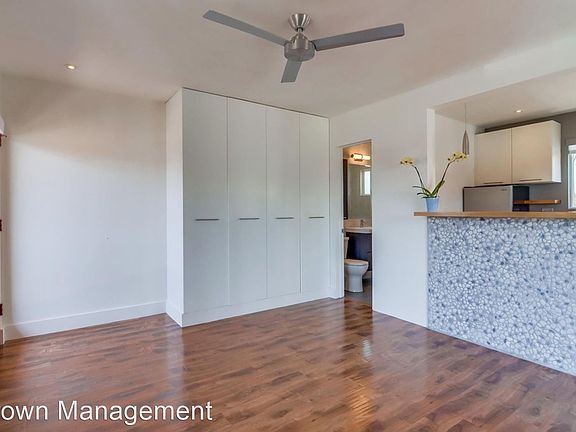 4th image of 3599 Mission Blvd #3