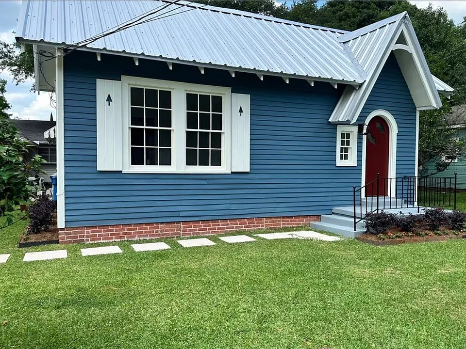 426 Bellevue St