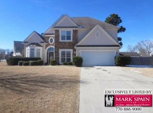 433 Martin Creek Ct, Lawrenceville, GA 30045