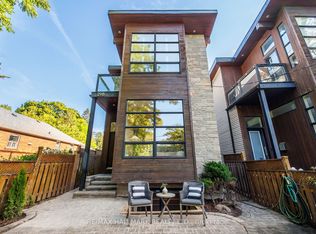 29B Beechwood Dr, Toronto, ON M4K 3H7