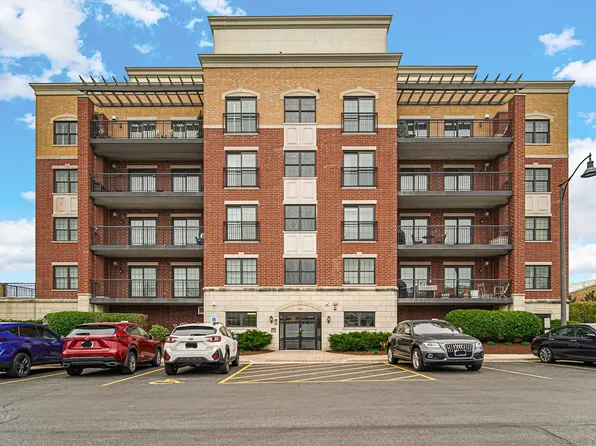 10735 Clocktower Dr Unit 502, La Grange Highlands, IL 60525