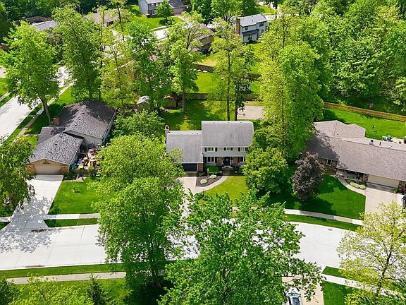 5th image of 5828 Spring Oak Ct