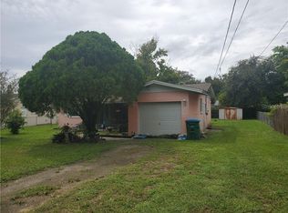 1040 Center Ave, Holly Hill, FL 32117